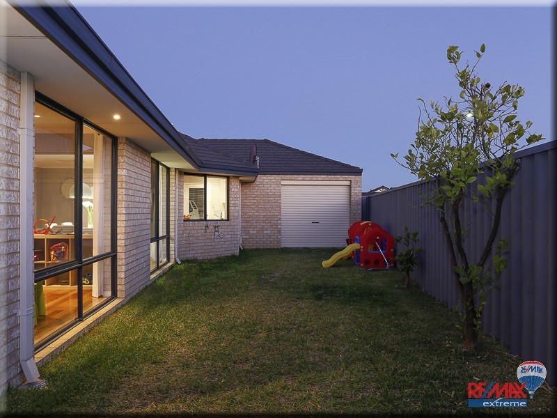 27 Landbeach Boulevard, Butler WA 6036