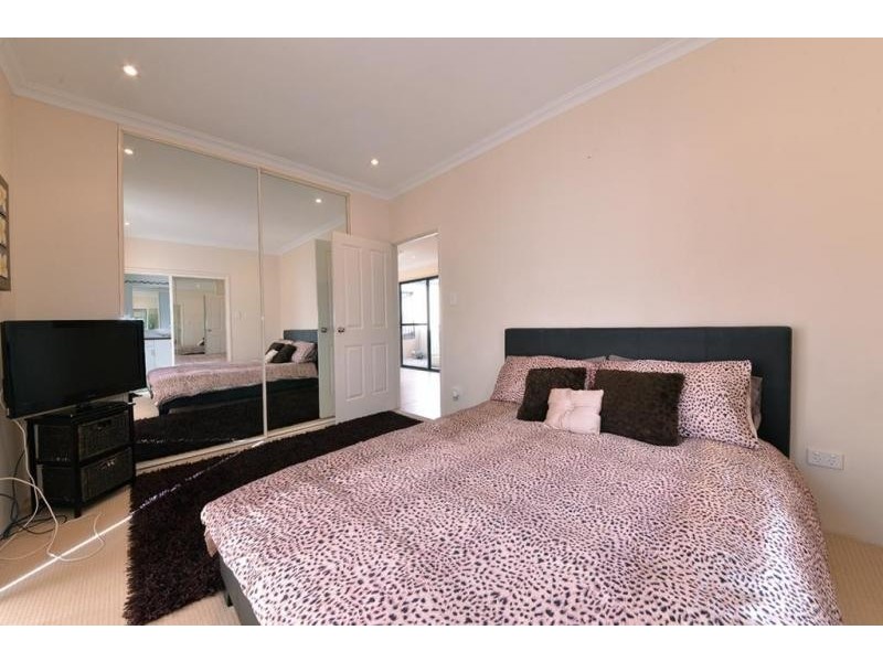 19B Bonvin Gardens, Tapping WA 6065