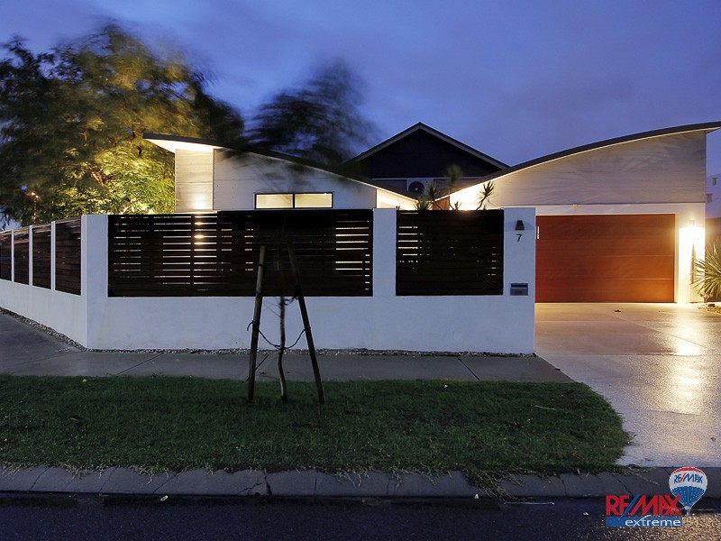 7 Grallina Way, Tapping WA 6065