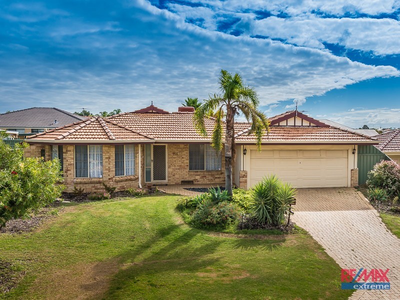 4 Namoi Turn, Merriwa WA 6030