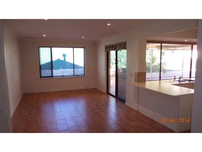 5 Mussel Place, Mullaloo WA 6027