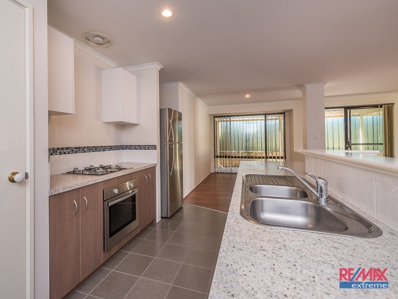 21 Grand Paradiso Parade, Merriwa WA 6030