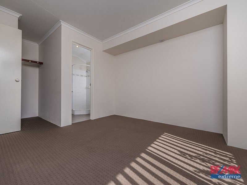 21 Grand Paradiso Parade, Merriwa WA 6030