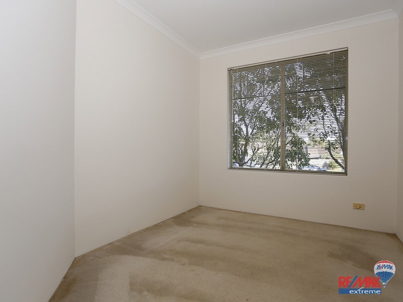 19 Aberdeen Way, Kinross WA 6028