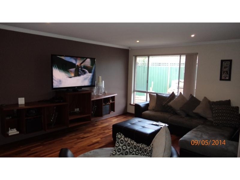 5 Amber Grove, Ballajura WA 6066