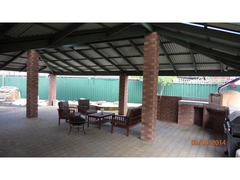 5 Amber Grove, Ballajura WA 6066