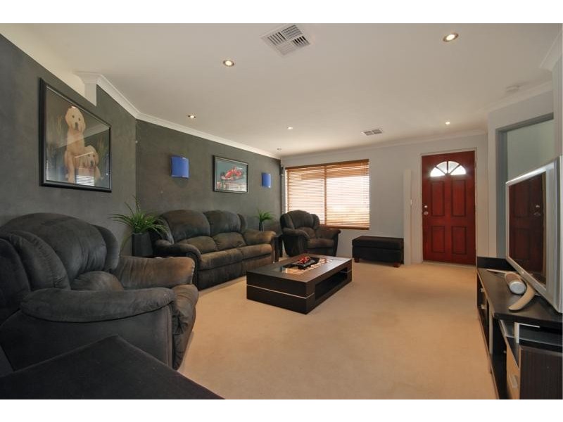 11 Bradman Drive, Butler WA 6036