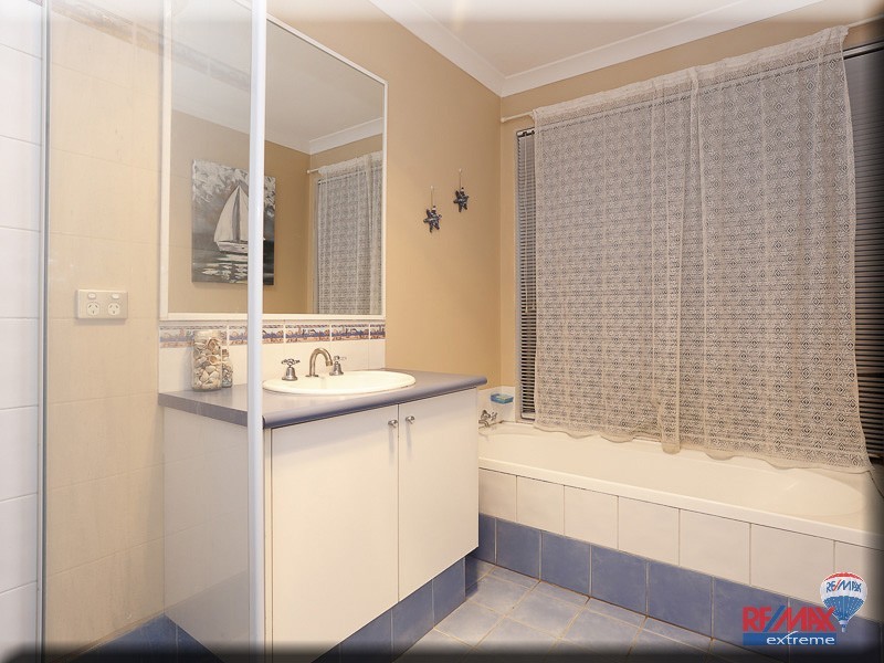 21 Alveley Loop, Butler WA 6036