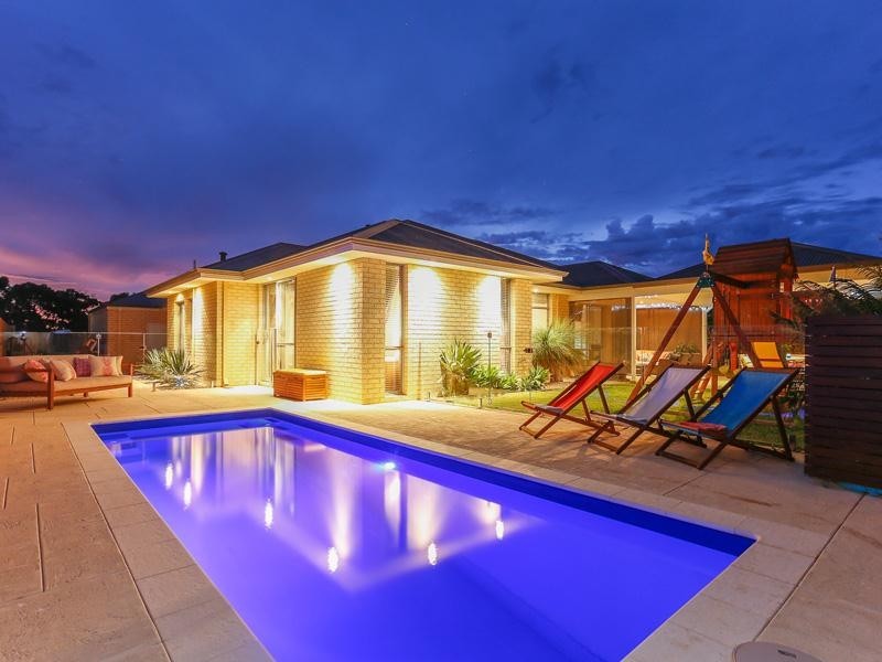 236 Benenden Avenue, Butler WA 6036