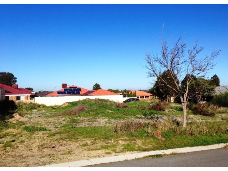 32 Kirkimbie Street, Carramar WA 6031