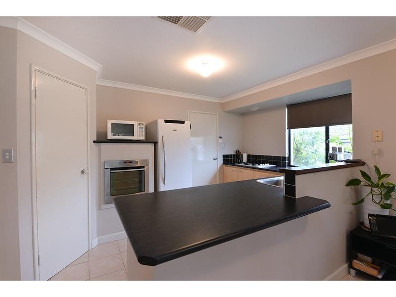 20 Whitsunday Avenue, Ridgewood WA 6030