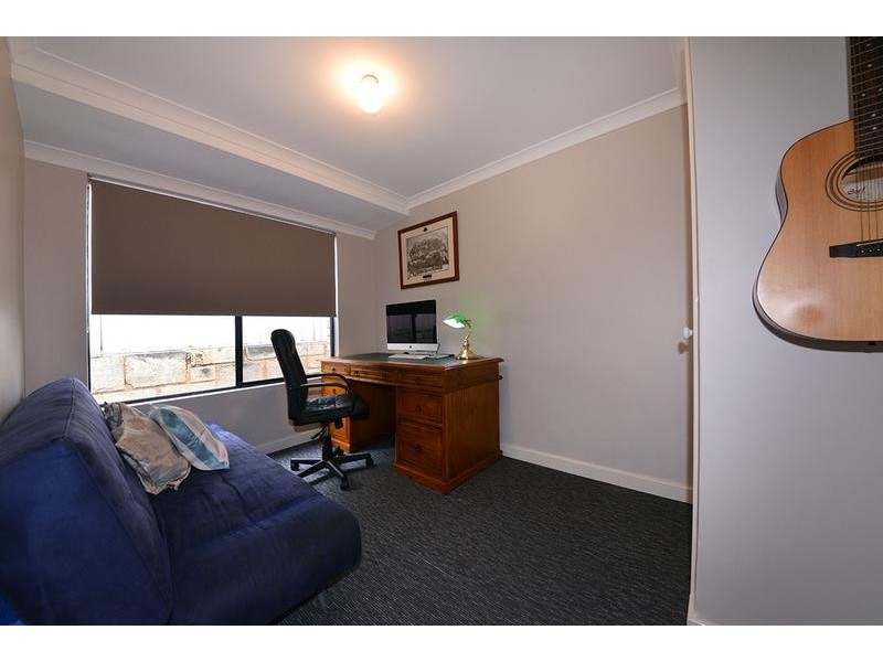 20 Whitsunday Avenue, Ridgewood WA 6030