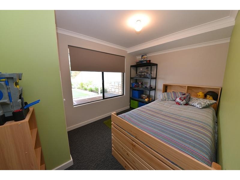 20 Whitsunday Avenue, Ridgewood WA 6030