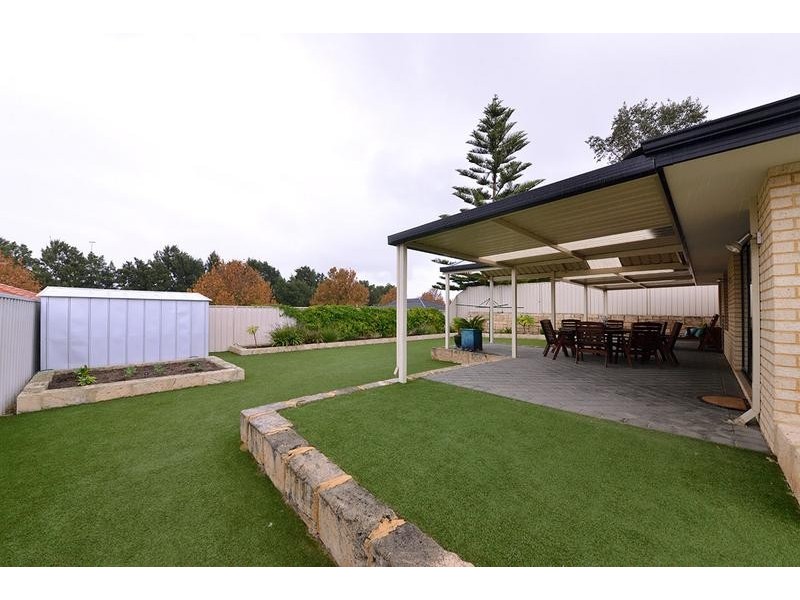 20 Whitsunday Avenue, Ridgewood WA 6030