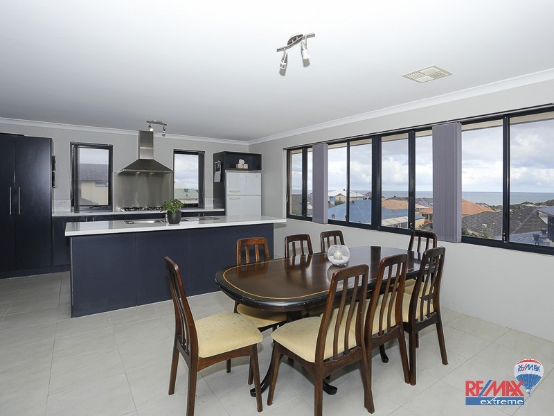 165 Lagoon Drive, Yanchep WA 6035