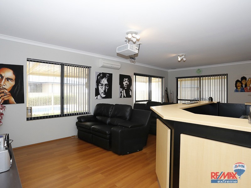 165 Lagoon Drive, Yanchep WA 6035