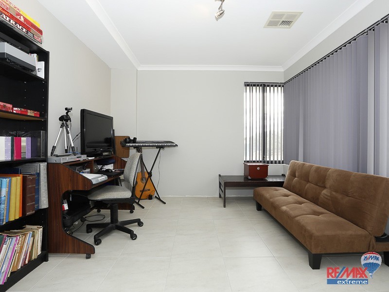 165 Lagoon Drive, Yanchep WA 6035