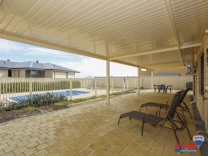 165 Lagoon Drive, Yanchep WA 6035