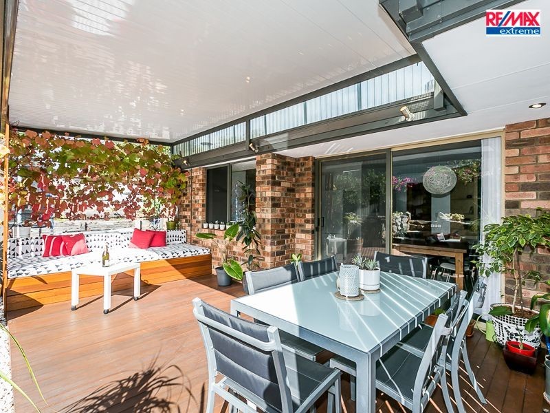 15 Roderick Court, Heathridge WA 6027
