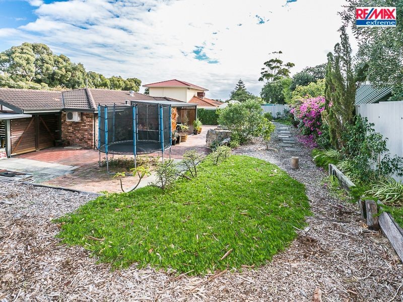 15 Roderick Court, Heathridge WA 6027