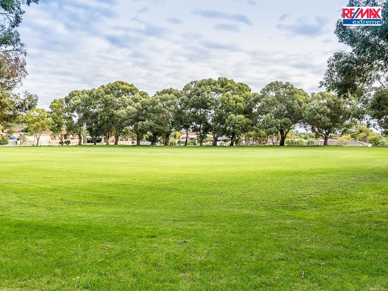 15 Roderick Court, Heathridge WA 6027