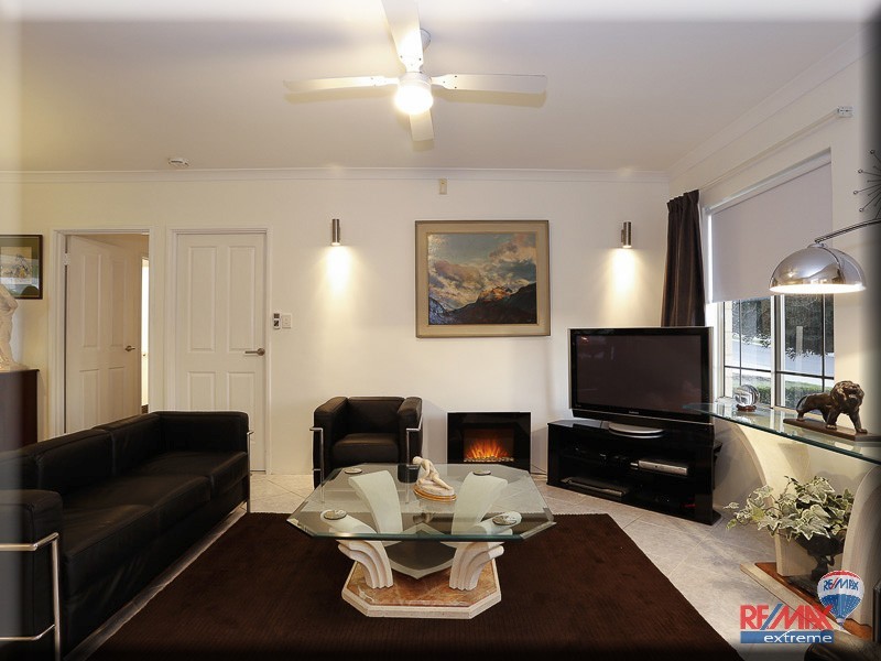 46 MacNaughton Crescent, Kinross WA 6028