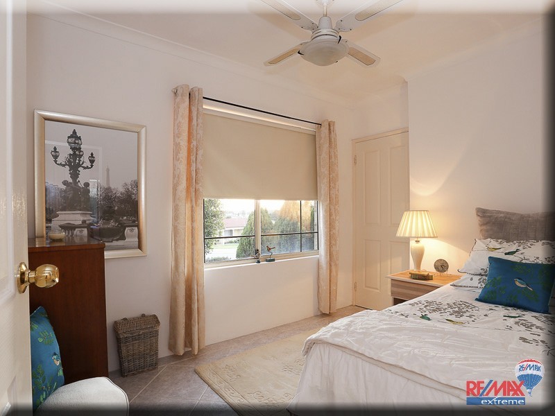 46 MacNaughton Crescent, Kinross WA 6028