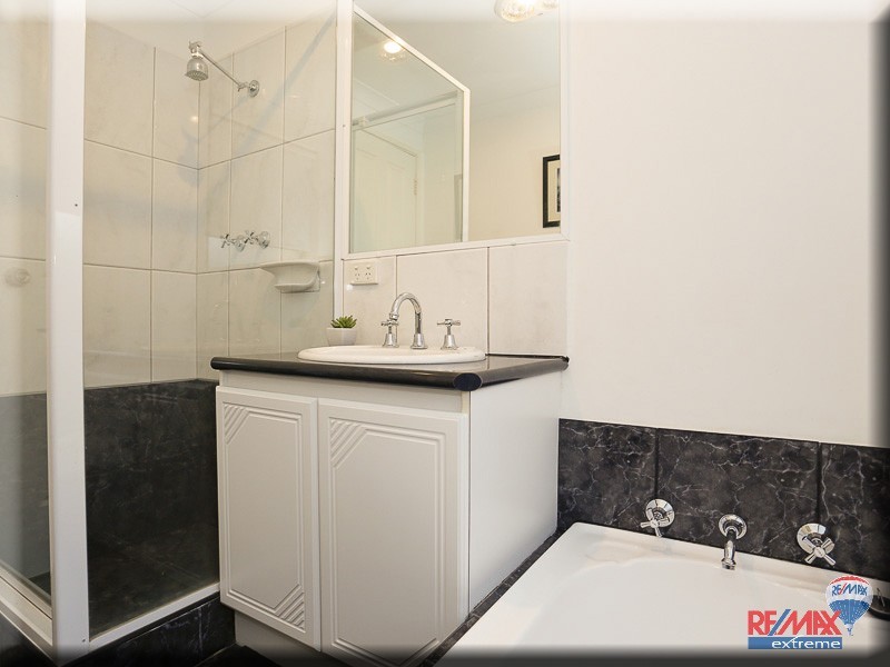 46 MacNaughton Crescent, Kinross WA 6028