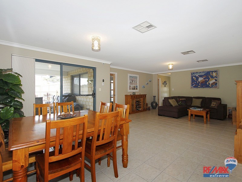 5 Le Buse Cove, Yanchep WA 6035