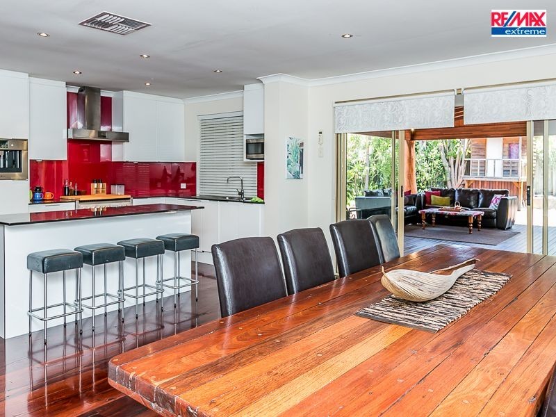 4 Iseo Place, Joondalup WA 6027