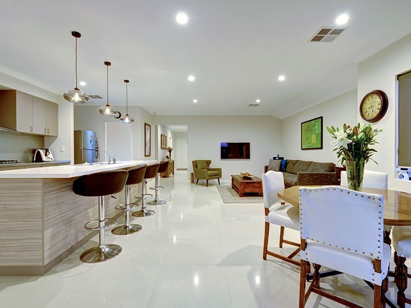 8 Grenache Chase, Pearsall WA 6065