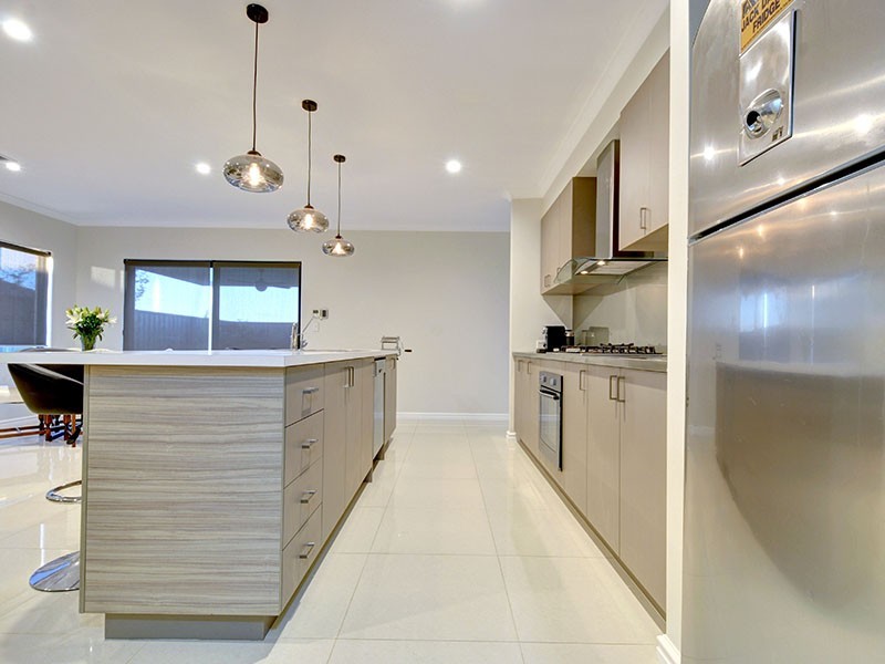 8 Grenache Chase, Pearsall WA 6065