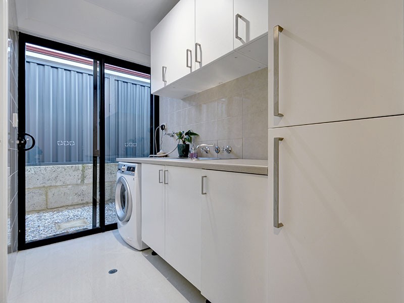 8 Grenache Chase, Pearsall WA 6065