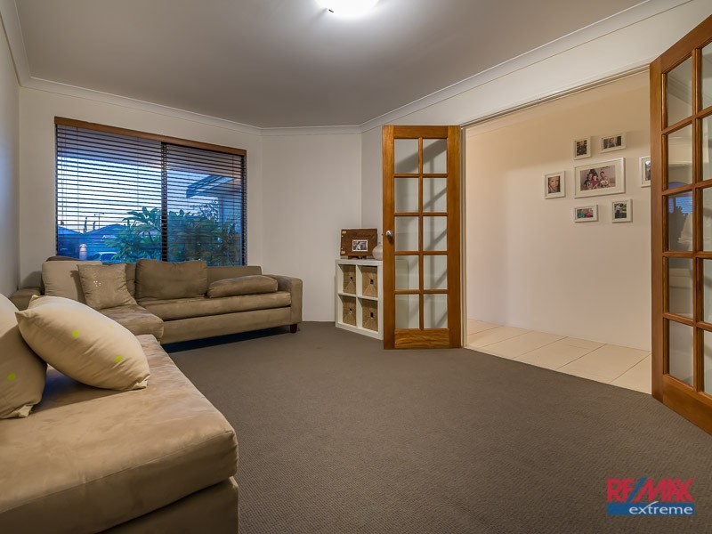 5 Sanderstead Loop, Butler WA 6036