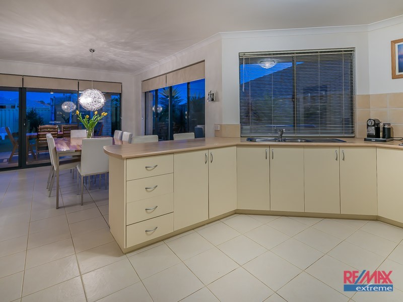 5 Sanderstead Loop, Butler WA 6036