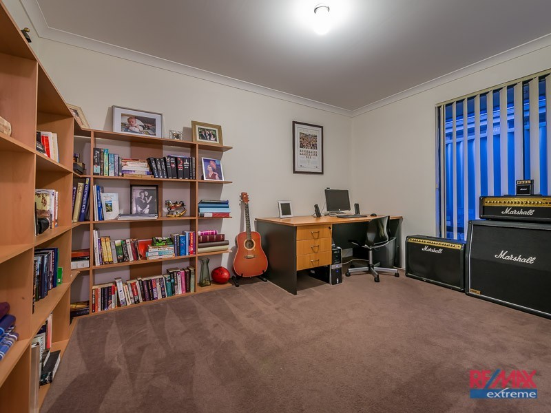 5 Sanderstead Loop, Butler WA 6036