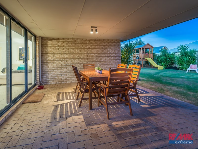 5 Sanderstead Loop, Butler WA 6036