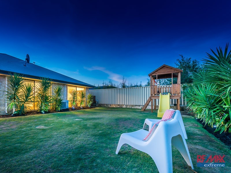 5 Sanderstead Loop, Butler WA 6036