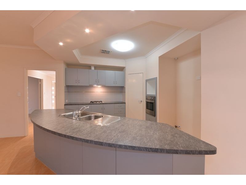 4 Rometta Way, Sinagra WA 6065