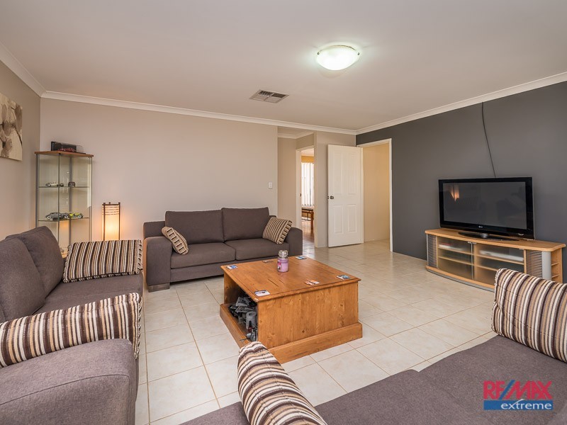 44 Sanderstead Loop, Butler WA 6036