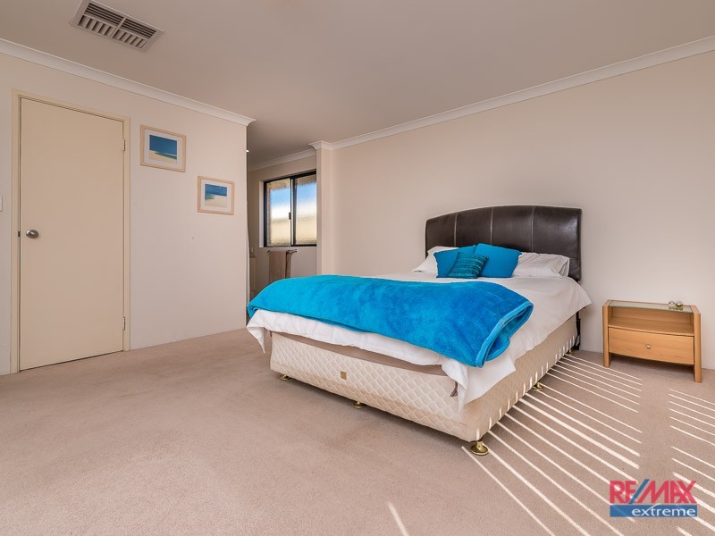 44 Sanderstead Loop, Butler WA 6036