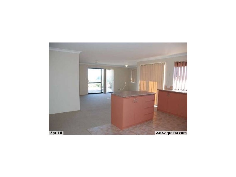 18 Pennine Pass, Merriwa WA 6030