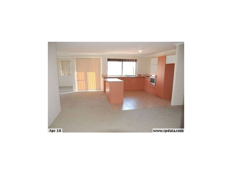 18 Pennine Pass, Merriwa WA 6030