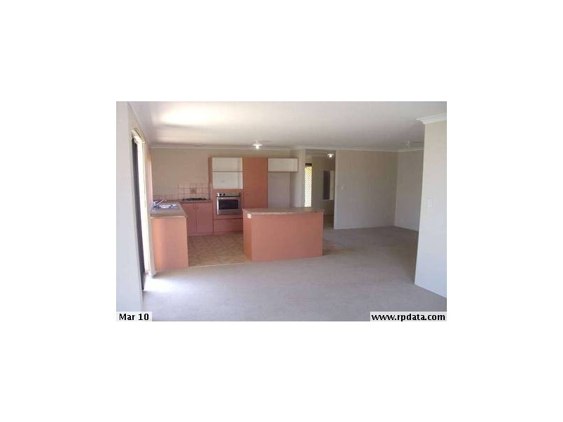 18 Pennine Pass, Merriwa WA 6030