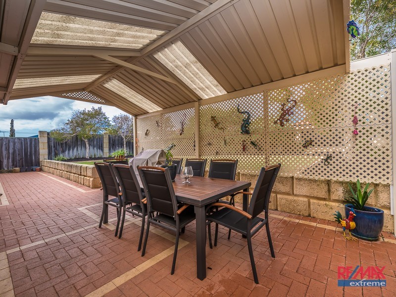 5 Ayr Way, Mindarie WA 6030