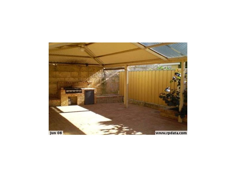 27 Avondale Court, Mindarie WA 6030