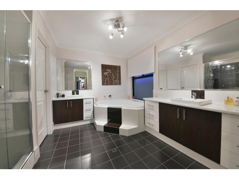 30 Atanasoff Road, Tapping WA 6065