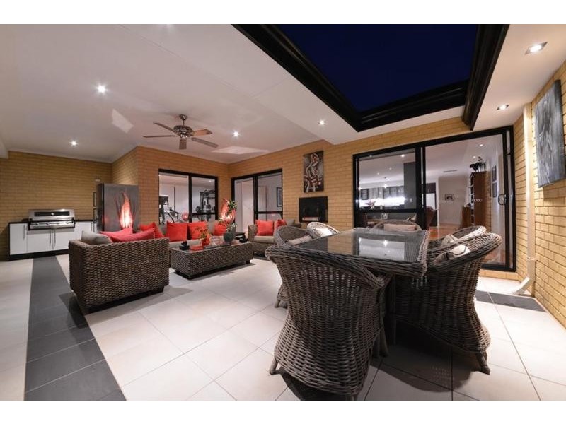 30 Atanasoff Road, Tapping WA 6065