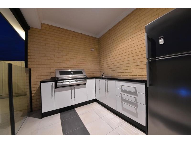 30 Atanasoff Road, Tapping WA 6065