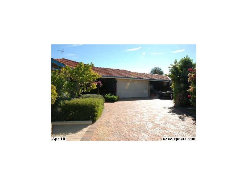 9 Throssel Place, Clarkson WA 6030